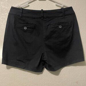 NWT Larry Levine Stretch Black Shorts SZ 10